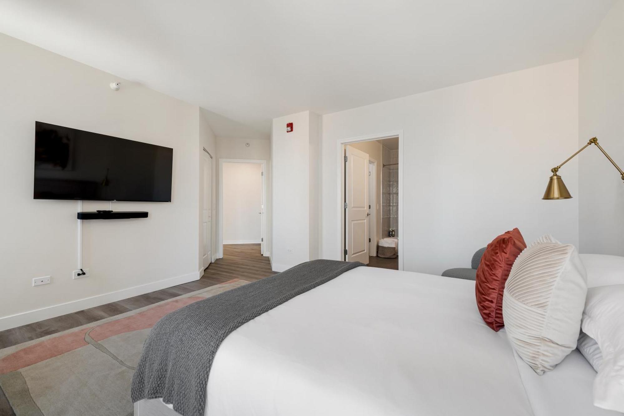 The Bernardin Gold Coast Luxury Apartments Near Magnificent Mile شيكاغو المظهر الخارجي الصورة